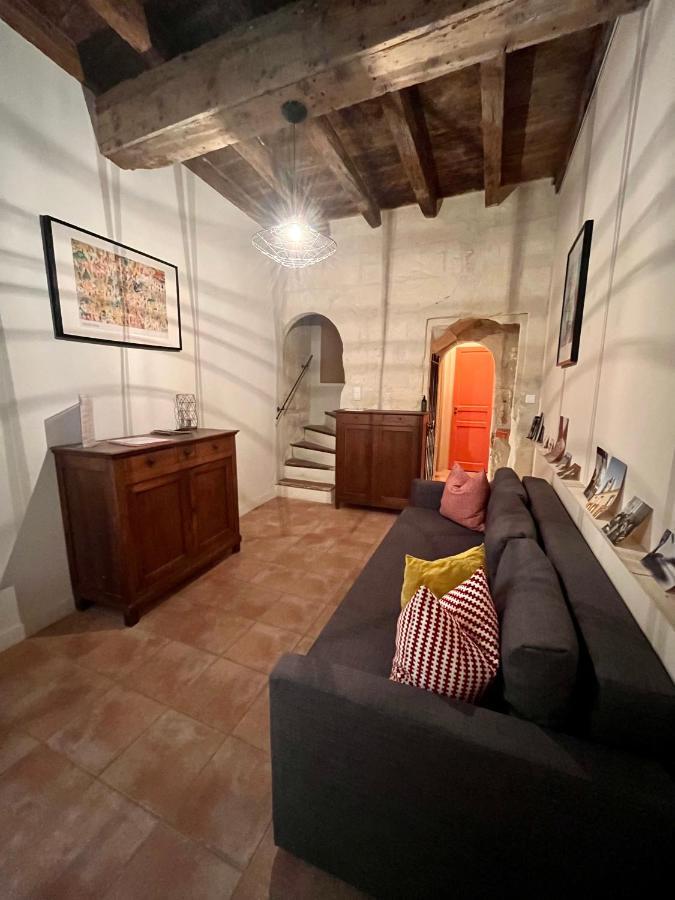 "L'Artistique" Centre Arles Fondation Van Gogh Eksteriør billede
